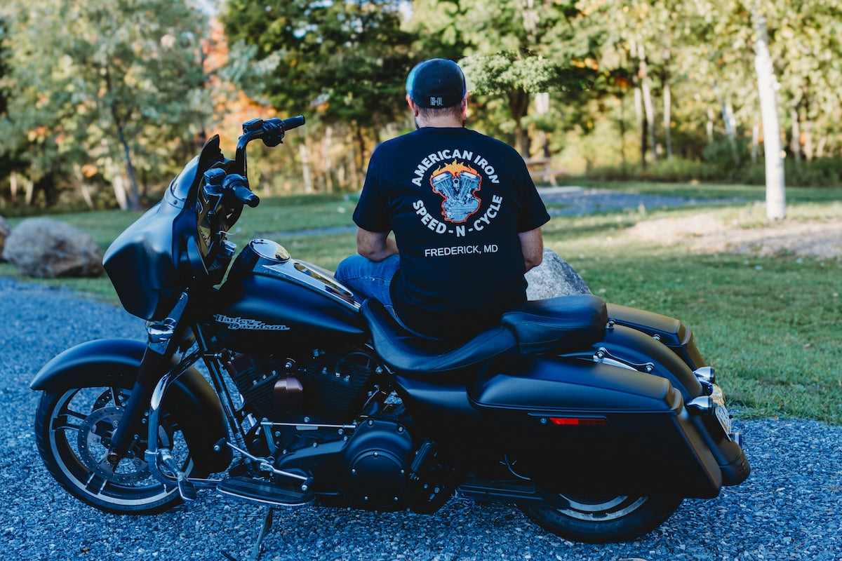 American Iron Men’s Premium Heavyweight Tee